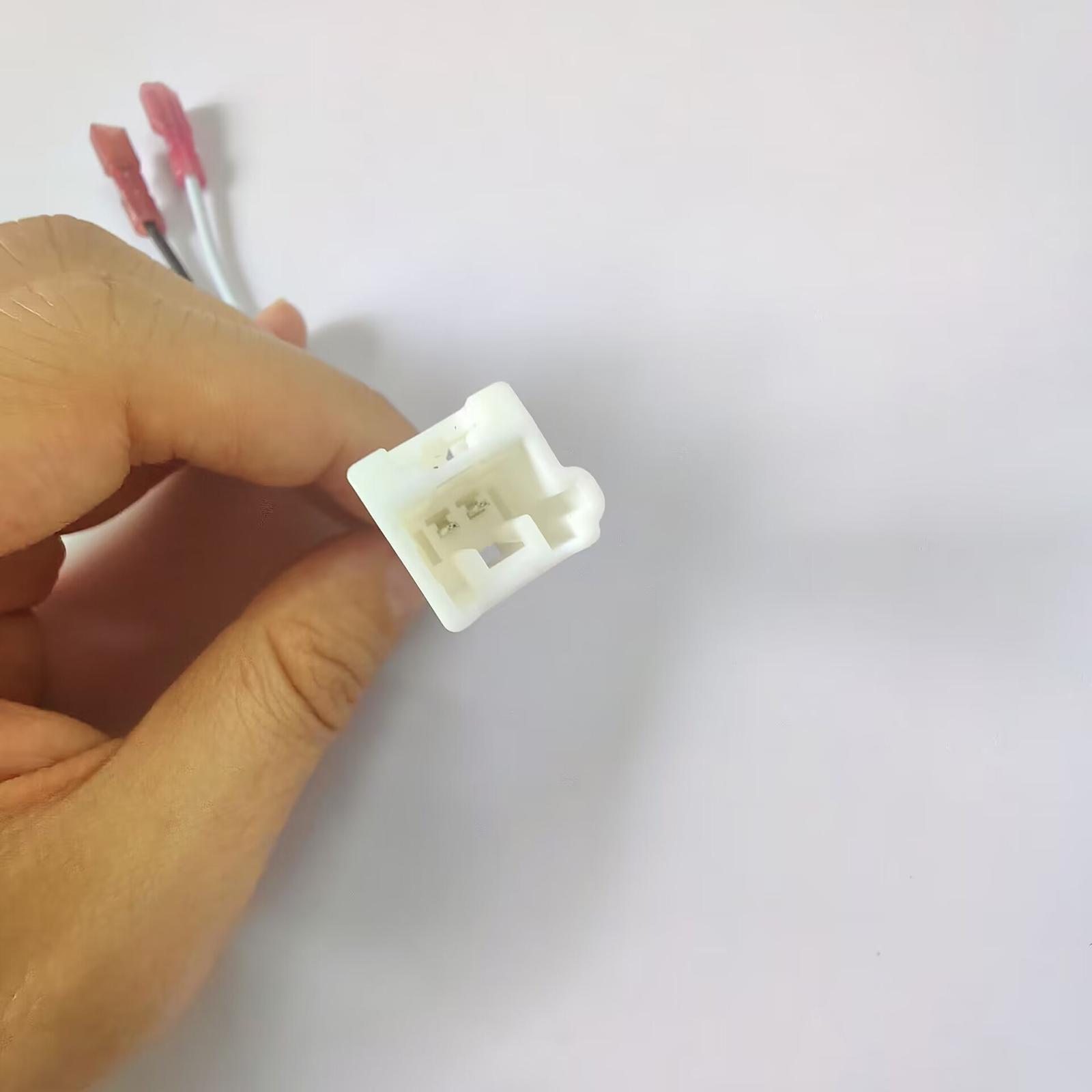 Audio Jumper Wire - スピーカー配線ハーネスコネクター 簡単取り付けオーディオアダプター トヨタ用 RAV4 ハイブリッド XLE