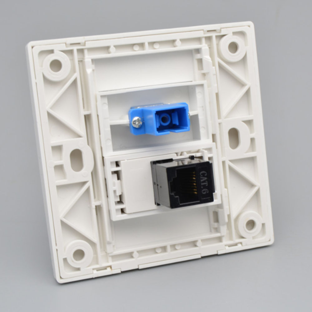 壁コンセントネットワーク光ファイバーパネルソケット RJ45 - Rj45 Jack のレビューと価格
