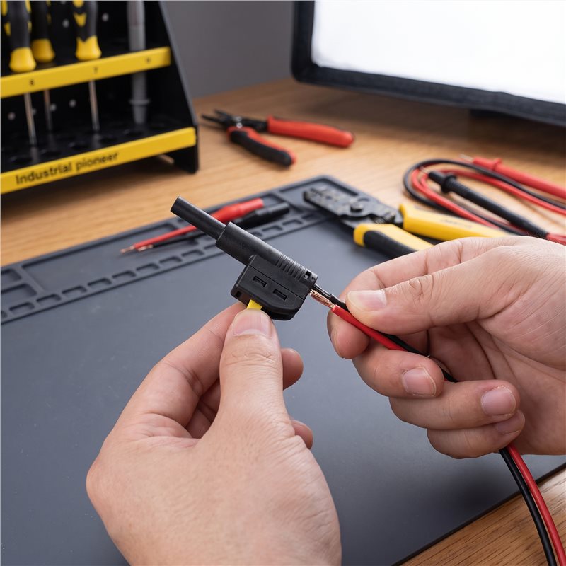 4mmクイックコネクト式バナナプラグ、32A大電流対応、はん - Banana Plug のレビューと価格