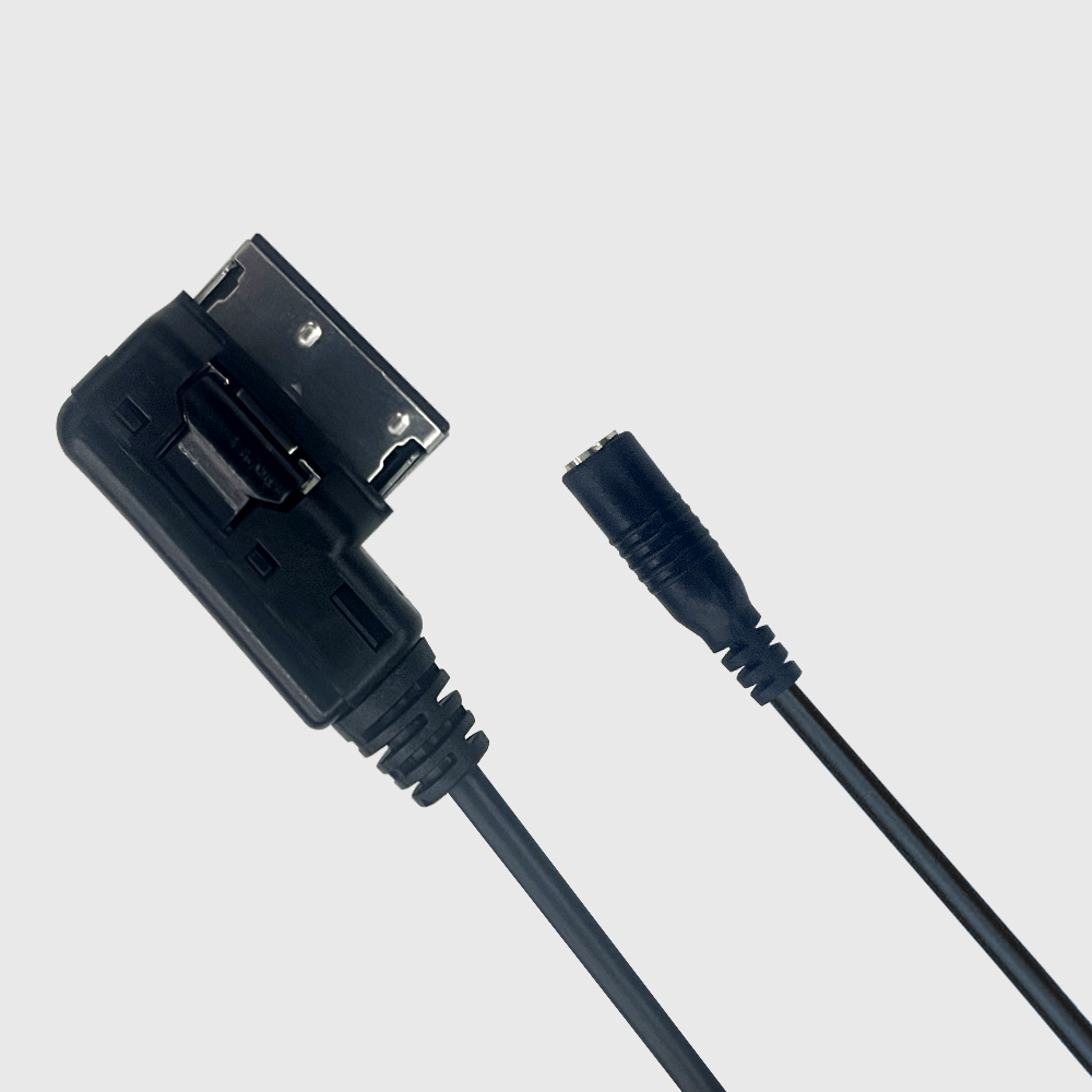 メディアステレオオーディオアダプターケーブル,補助,3.5m - Mdi Cable のレビューと価格