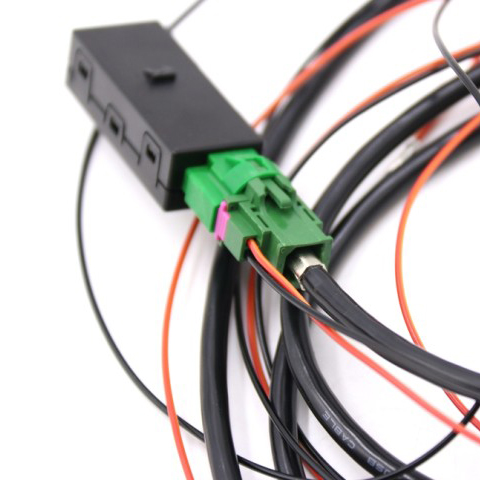 5Q0 035 726 E USB AMI インストールプラ - Mdi Cable のレビューと価格