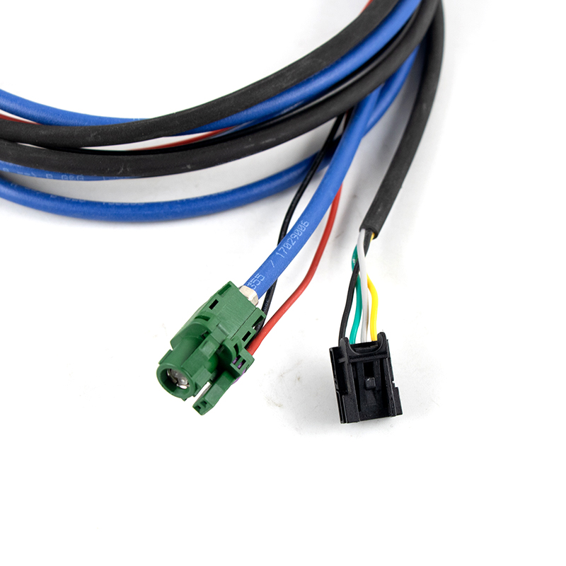 VW ゴルフ7 MK7 パサートB8 MIB2 MDI US - Mdi Cable のレビューと価格